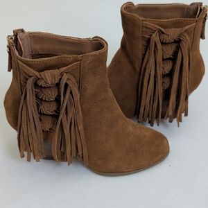 Yellow Box Camel Tan Suede Tassel Fringe Ankle Boots Size 5.5